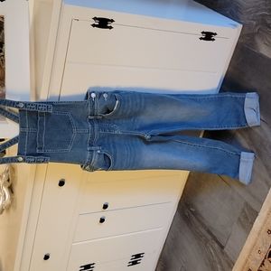 Girls denim overalls. Size 10/12. Worn once